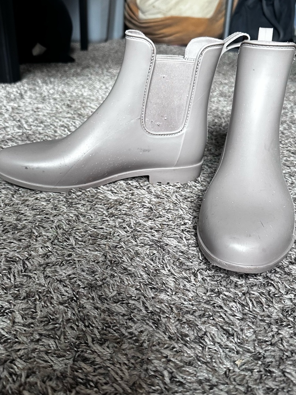 Women’s Chelsea Rain Boots in Taupe
